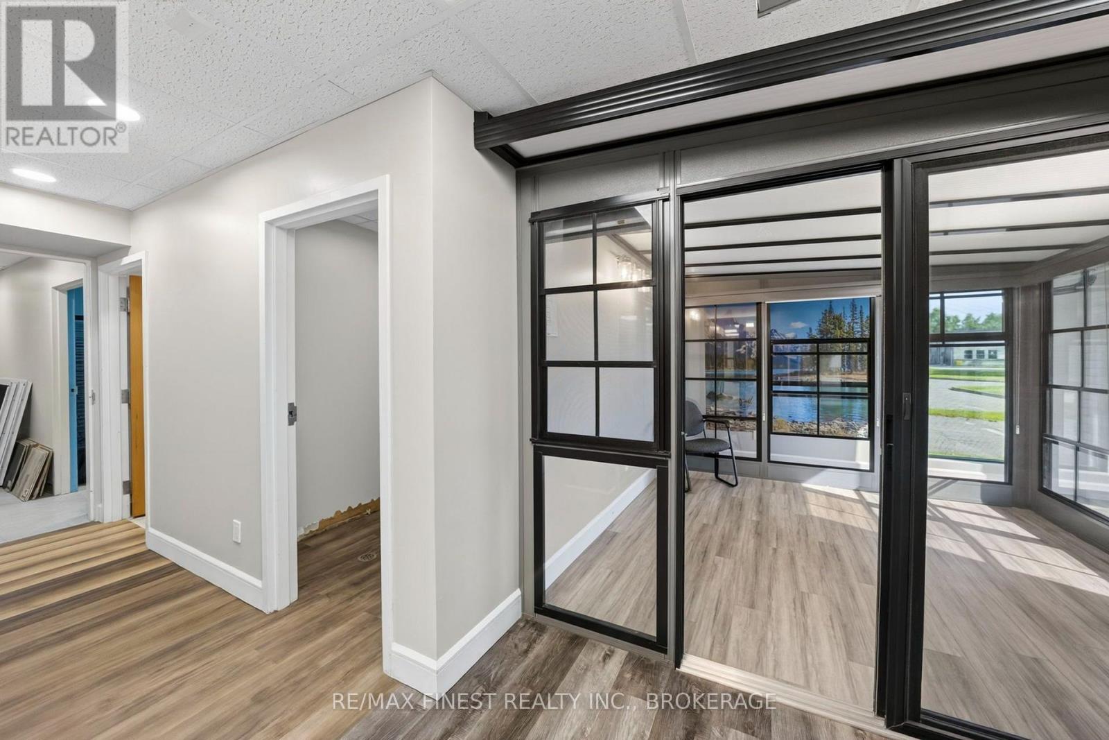 200 Binnington Court, Kingston, Ontario  K7M 8R6 - Photo 10 - X13726816