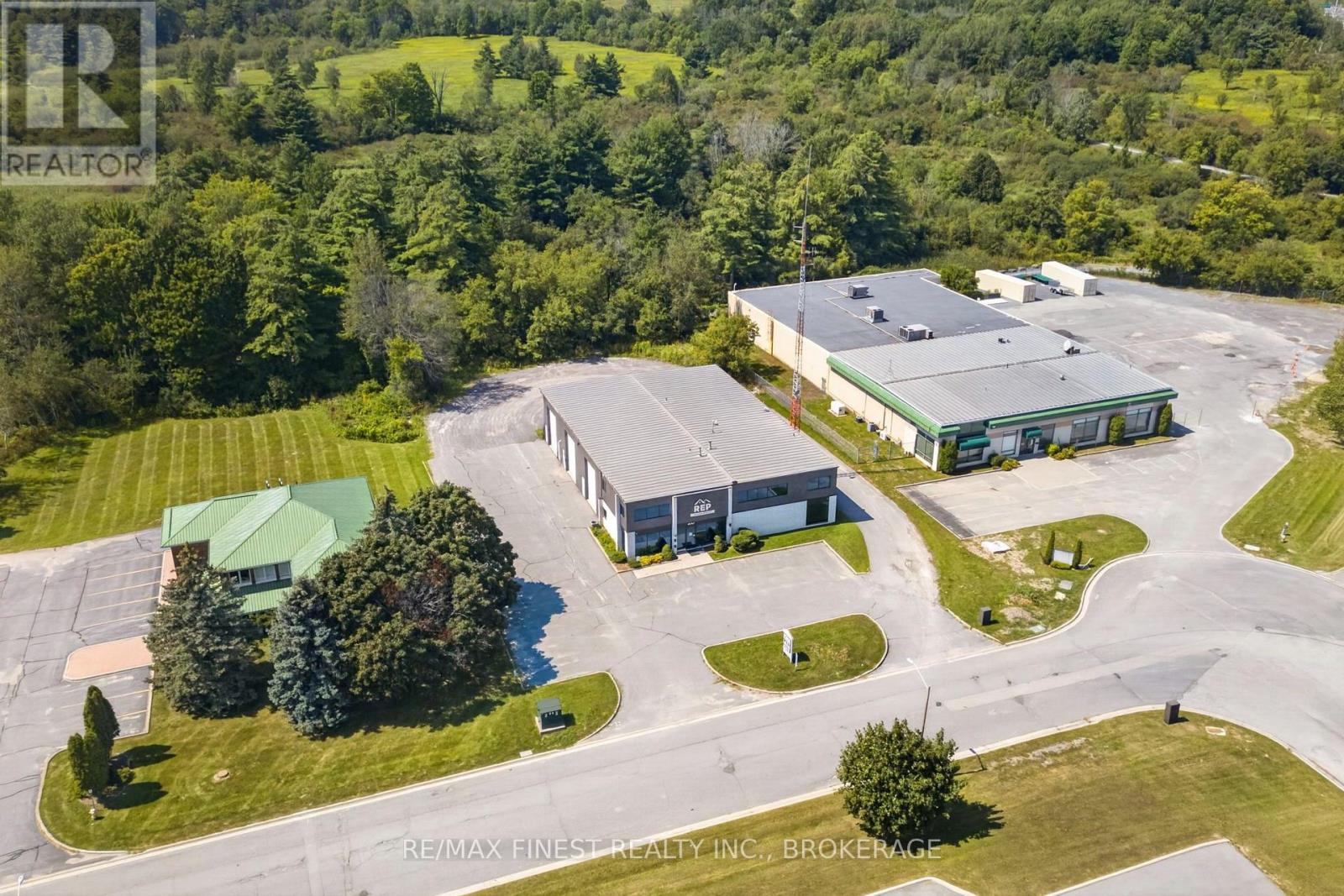 200 Binnington Court, Kingston, Ontario  K7M 8R6 - Photo 2 - X13726816