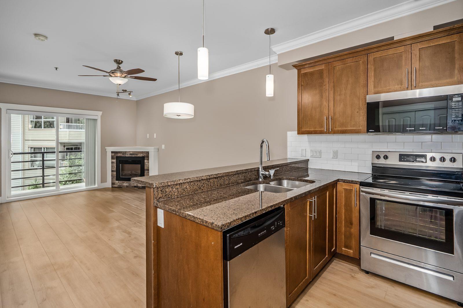 305 8183 121a Street, Surrey, British Columbia  V3W 1S7 - Photo 19 - R3159880