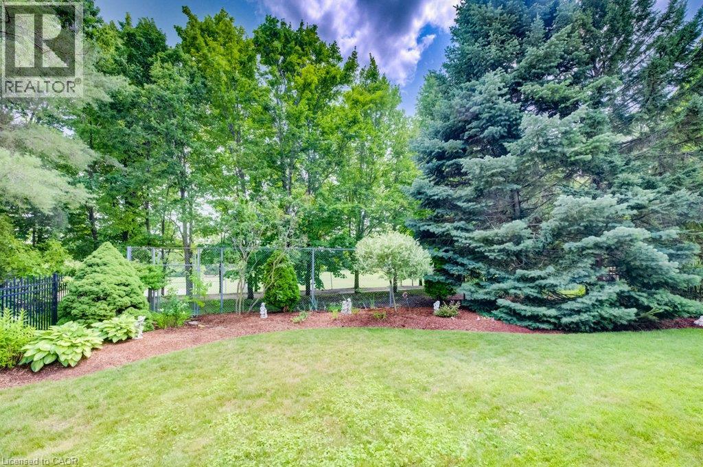 449 Knightsbridge Court, Waterloo, Ontario  N2T 2G5 - Photo 44 - 40843782
