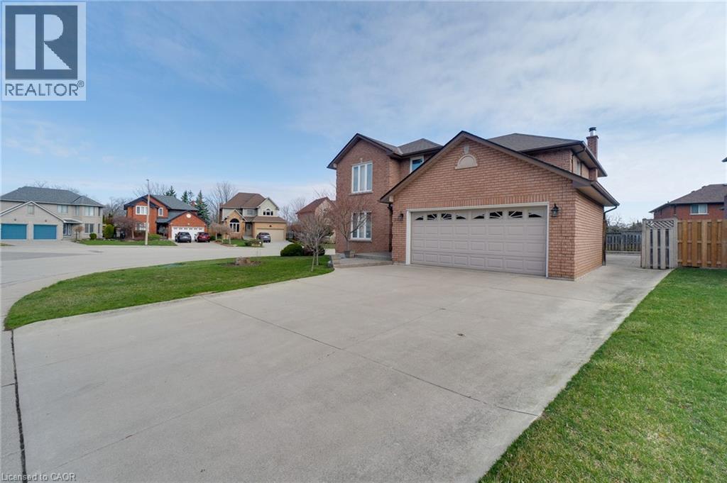 137 National Drive, Hamilton, Ontario  L6M 0H1 - Photo 4 - 40859410