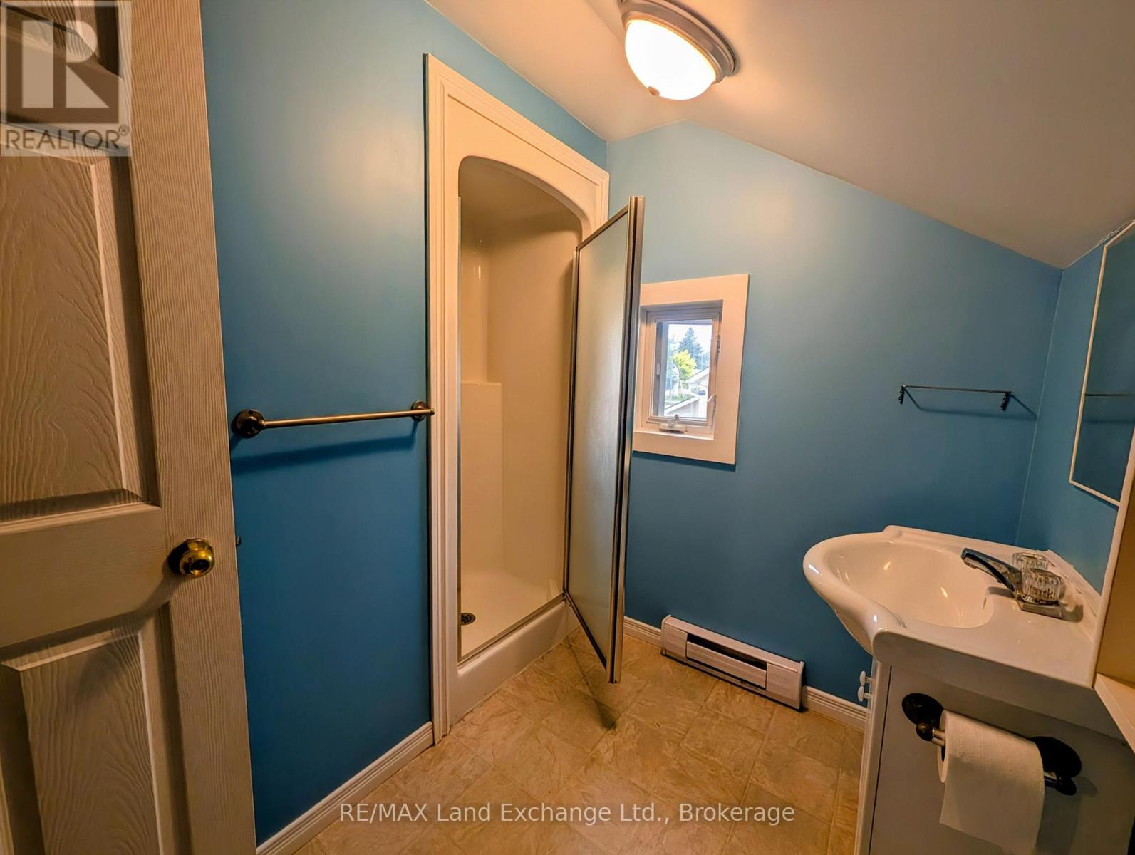10 Mary Street, Brockton, Ontario  N0G 2V0 - Photo 10 - X13727218