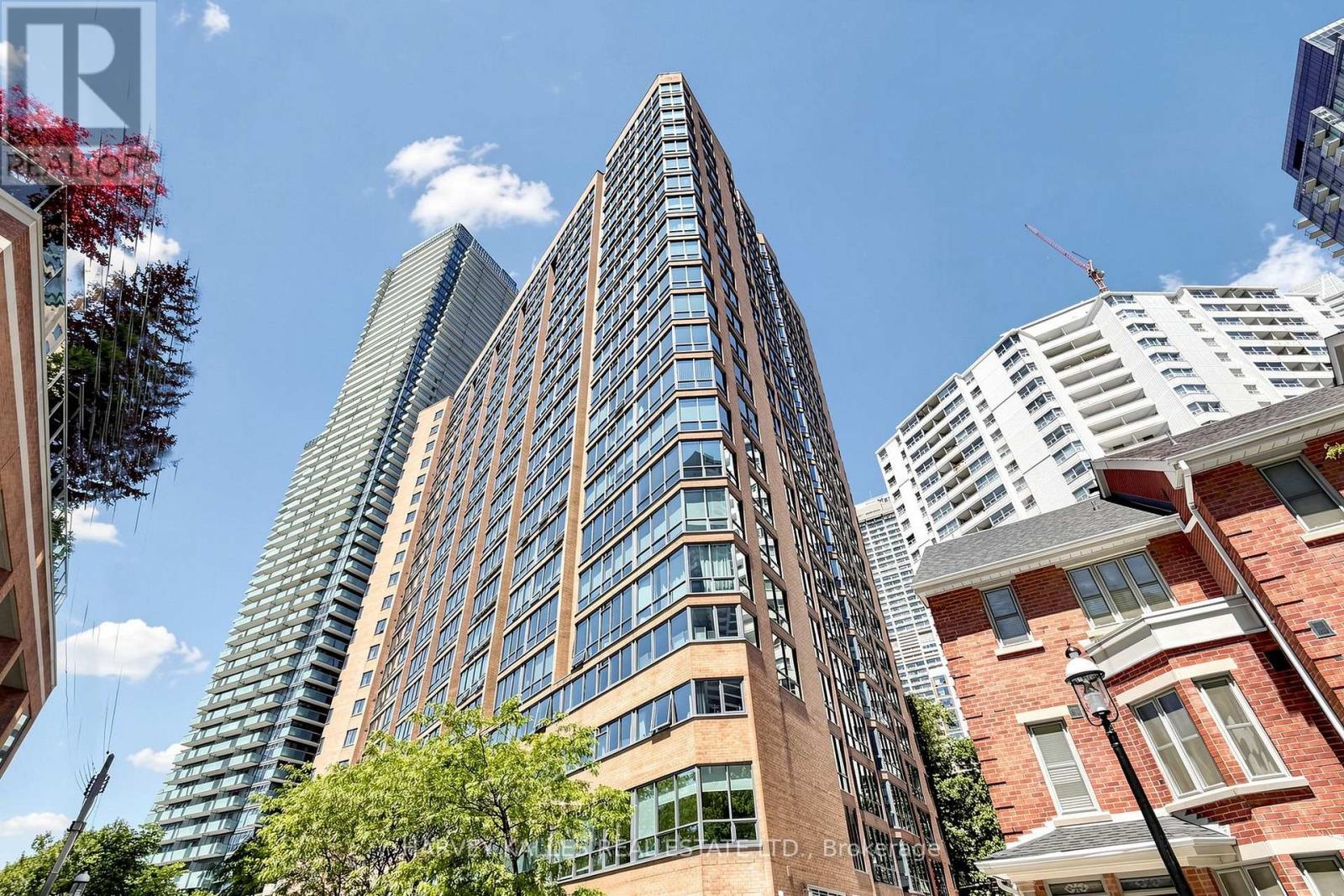 408 - 1055 BAY STREET, Toronto, Ontario