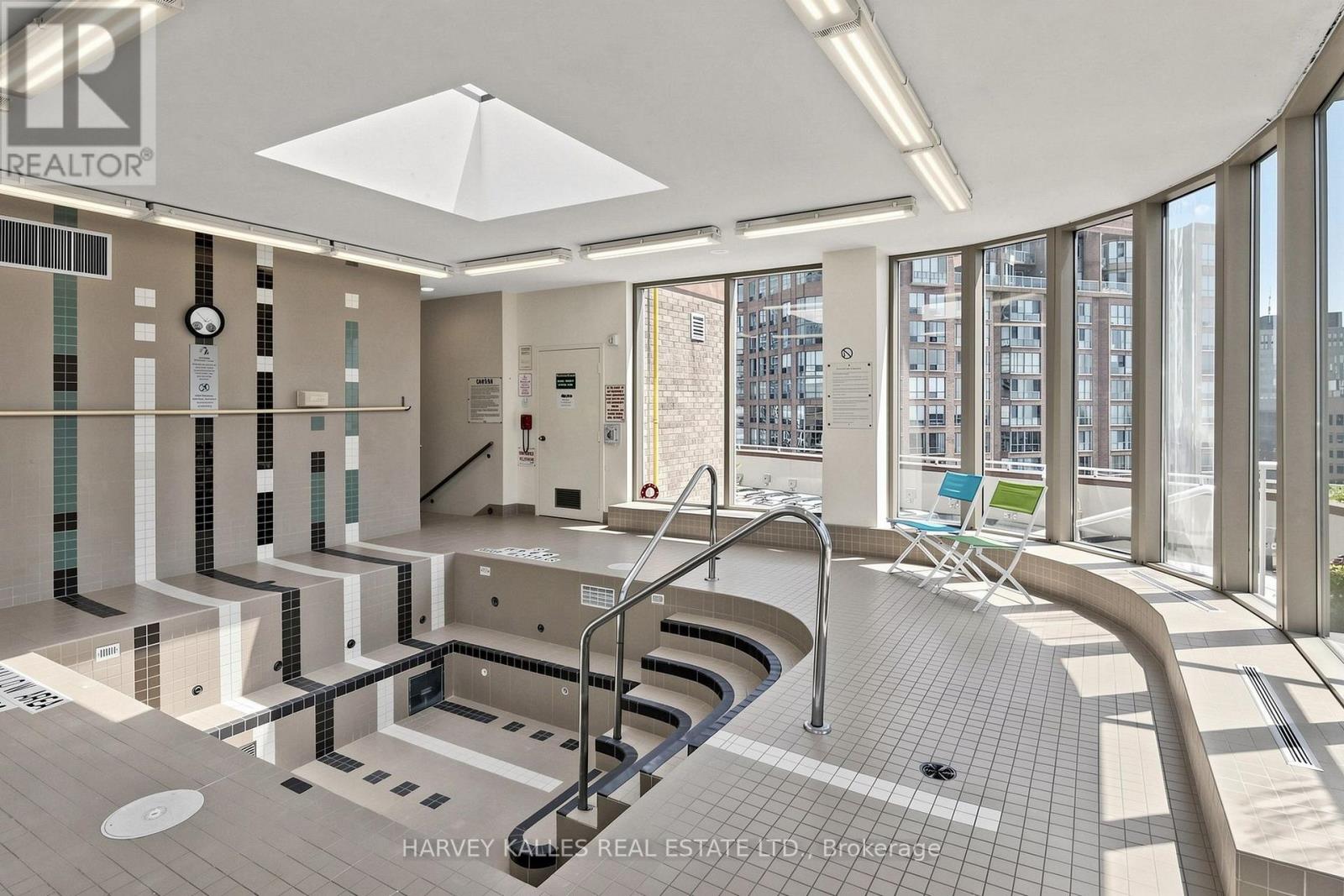 408 - 1055 BAY STREET