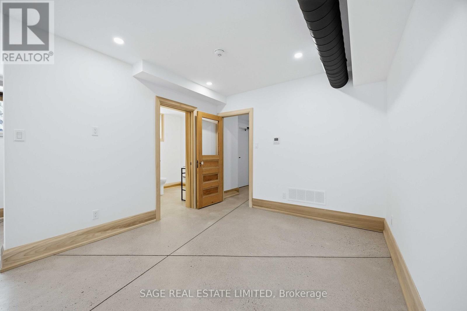 Lower - 67 Shannon Street, Toronto, Ontario  M6J 2E6 - Photo 12 - C13727288