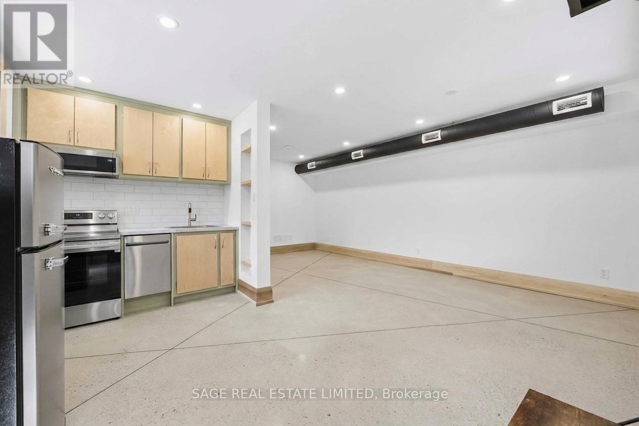 Lower - 67 Shannon Street, Toronto, Ontario  M6J 2E6 - Photo 5 - C13727288