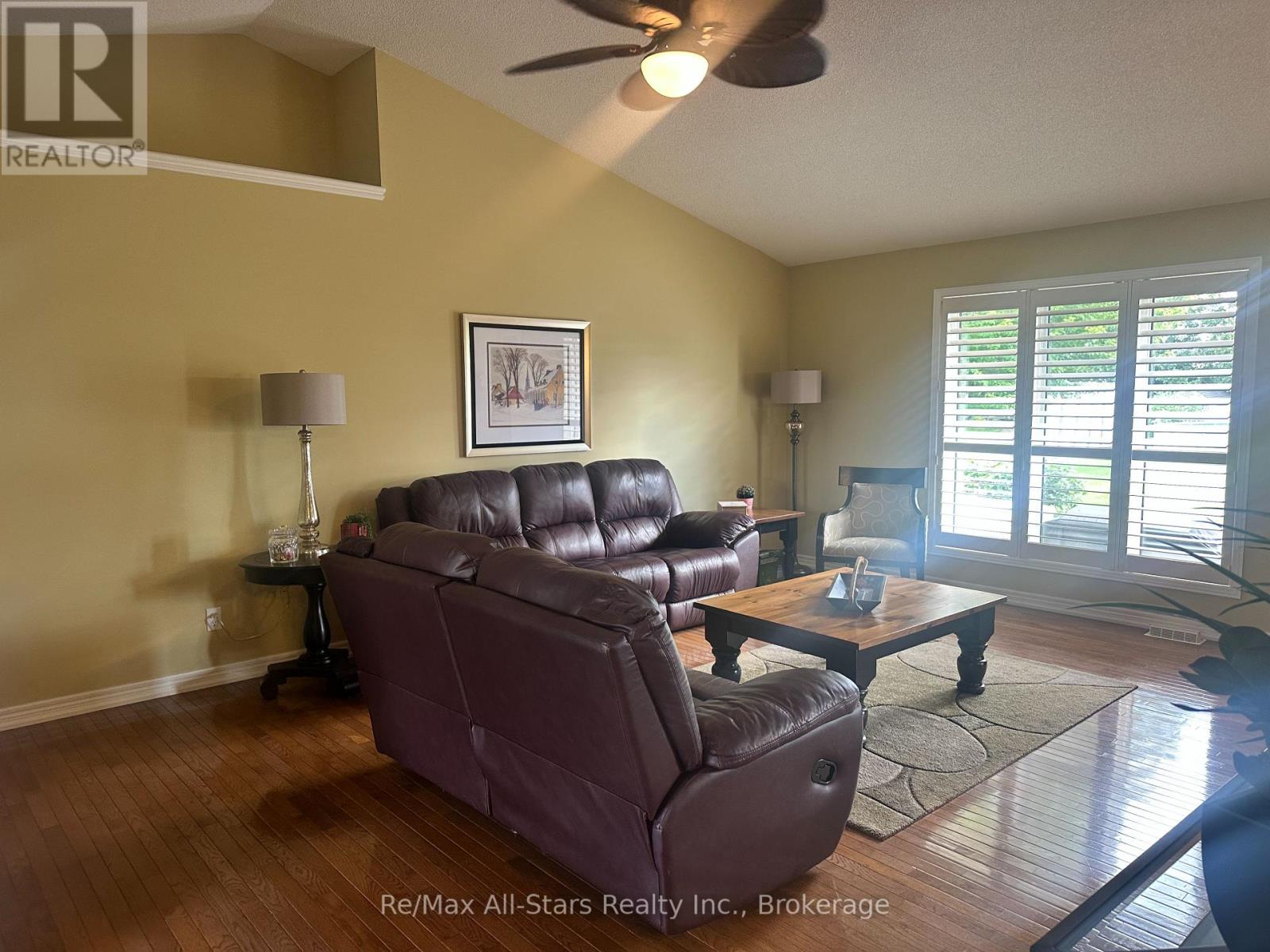 22 Hallett Crescent, Kawartha Lakes, Ontario  K0M 2C0 - Photo 6 - X13727230