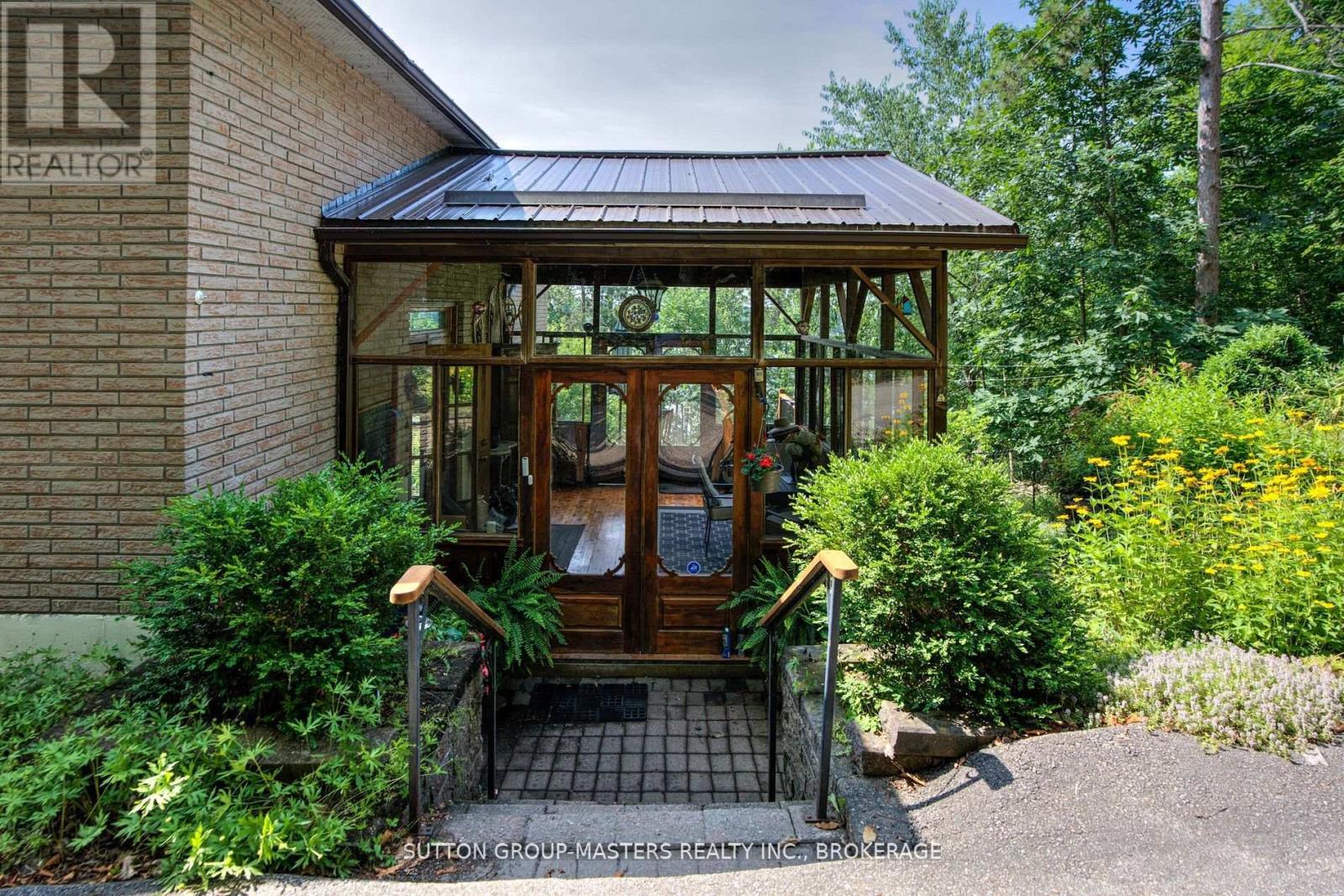 715 North Shore Road, Rideau Lakes, Ontario  K0G 1X0 - Photo 4 - X13727234