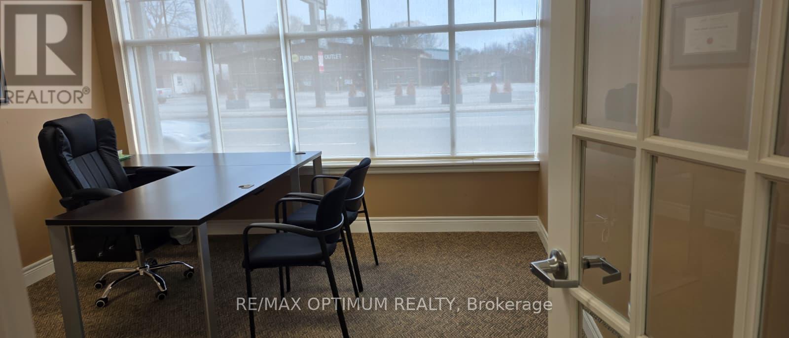 G - T4 Room 2 - 400 Dundas Street, Whitby, Ontario  L1N 0K1 - Photo 4 - E13727220
