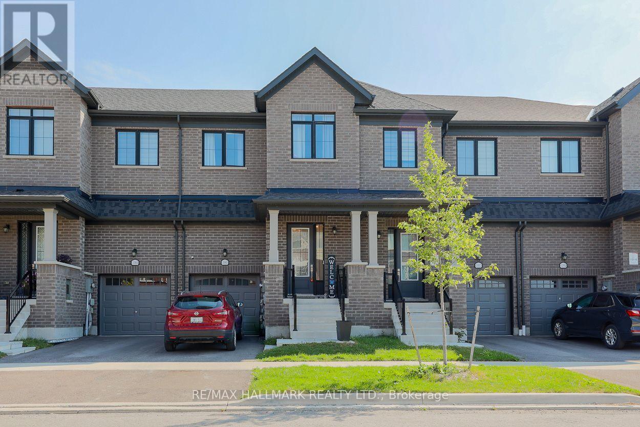 1090 LOCKIE DRIVE, Oshawa, Ontario
