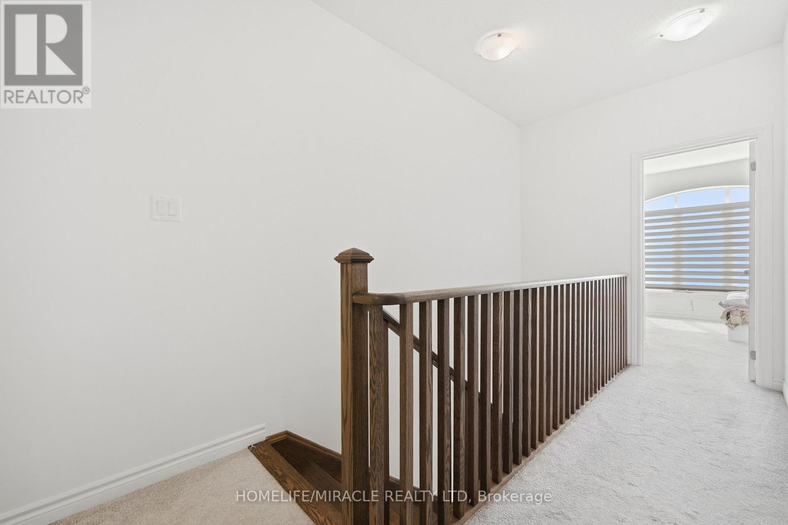 1230 Rexton Drive, Oshawa, Ontario  L1L 0T3 - Photo 21 - E13727250