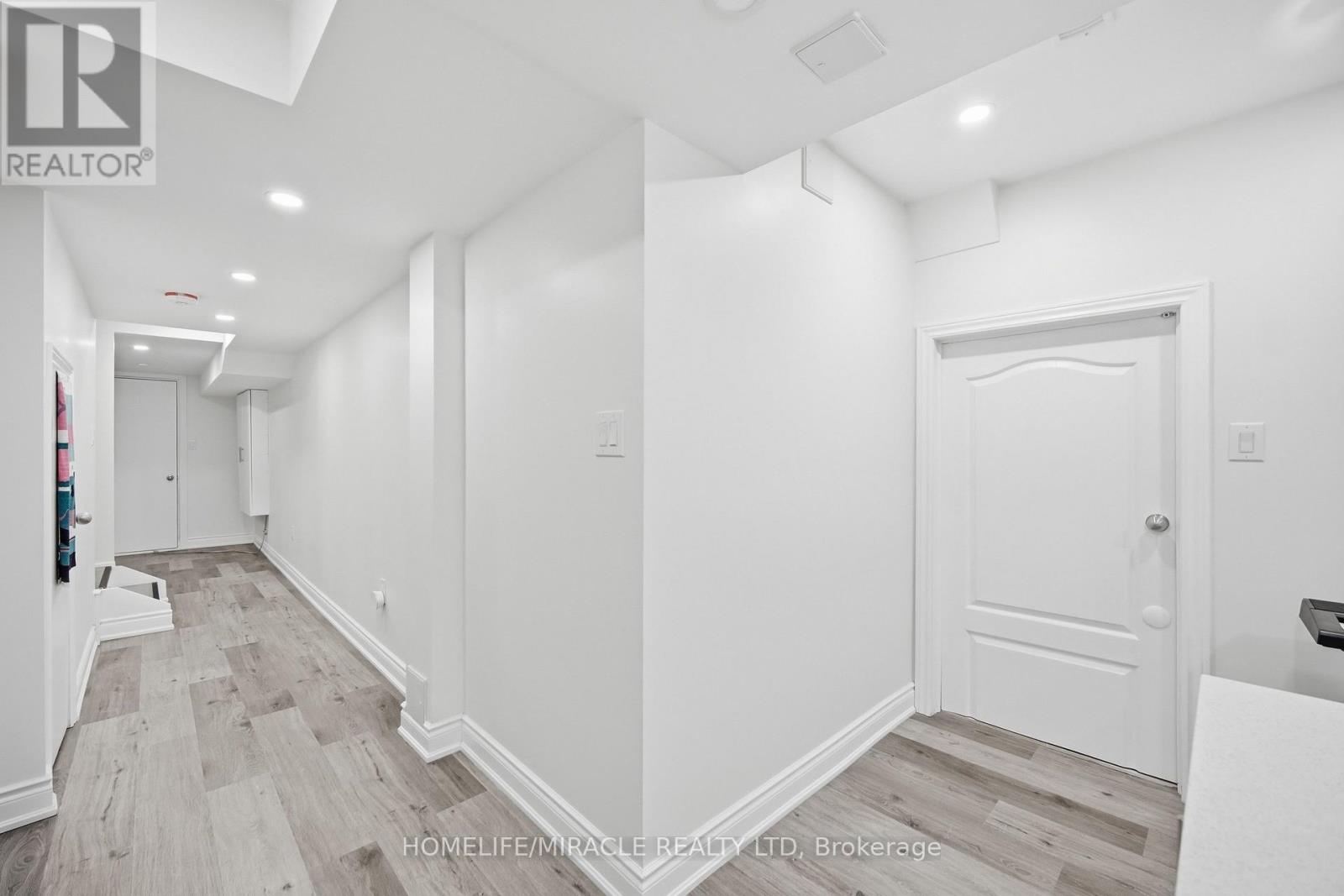 1230 Rexton Drive, Oshawa, Ontario  L1L 0T3 - Photo 40 - E13727250