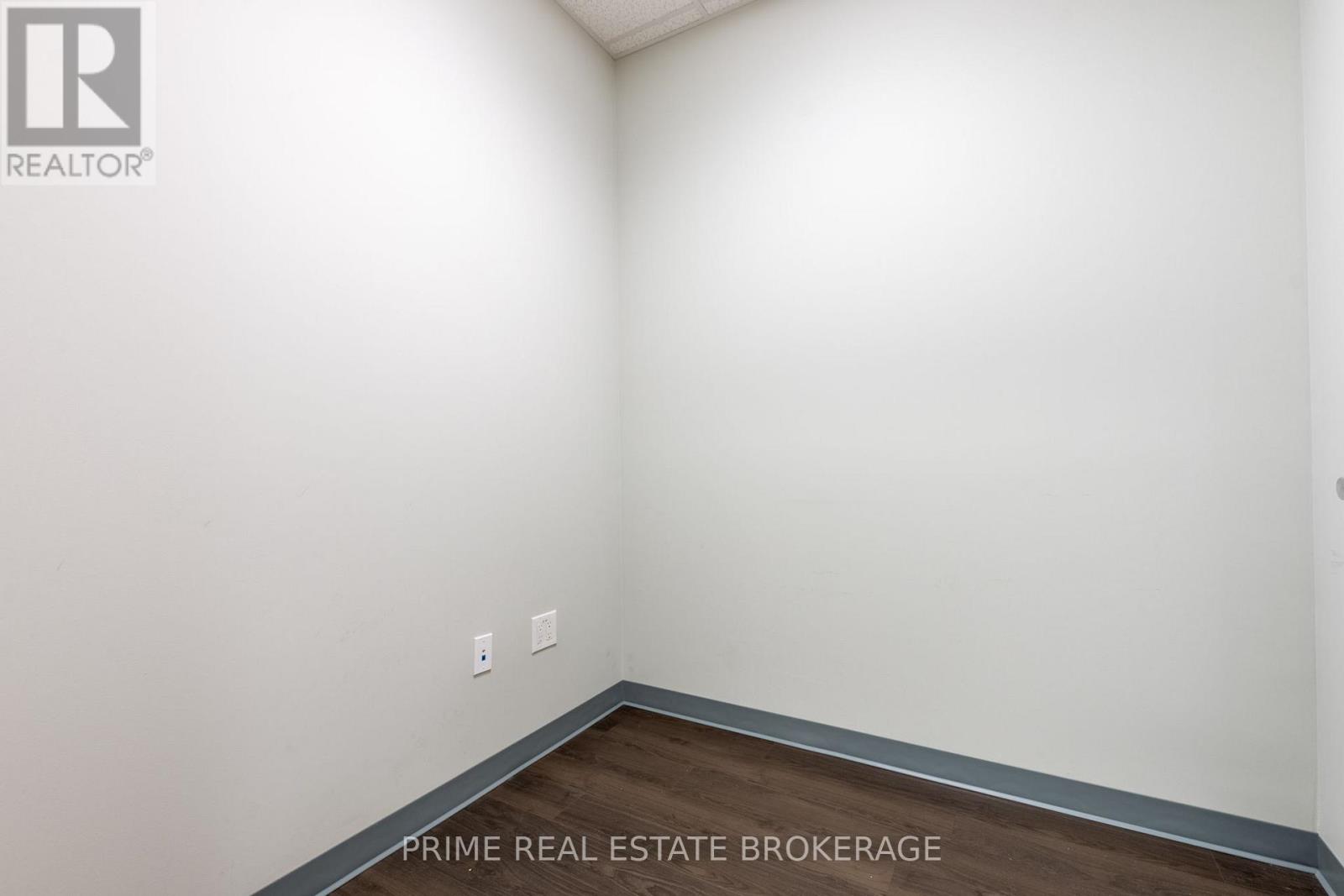 Main Floor - 268 Main Street, Lucan Biddulph, Ontario  N0M 2J0 - Photo 18 - X13727132