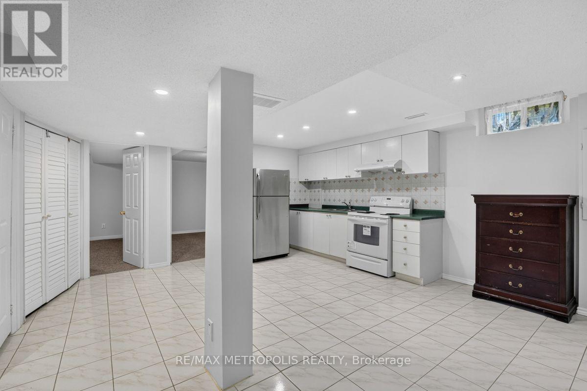 Bsmt - 32 Summerlea Street, Markham, Ontario  L3S 4H7 - Photo 10 - N13727294