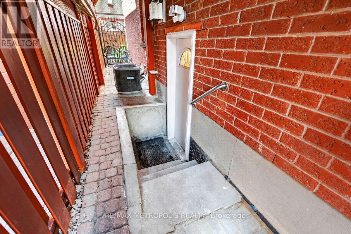 Bsmt - 32 Summerlea Street, Markham, Ontario  L3S 4H7 - Photo 21 - N13727294