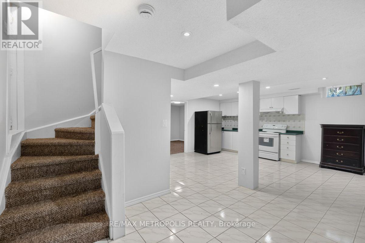 Bsmt - 32 Summerlea Street, Markham, Ontario  L3S 4H7 - Photo 4 - N13727294