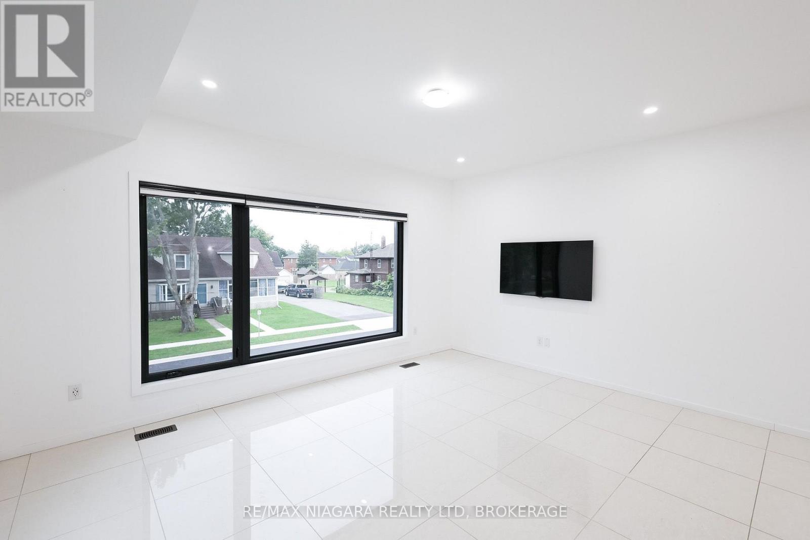 72 First Street, Welland, Ontario  L3B 4R9 - Photo 13 - X13727222