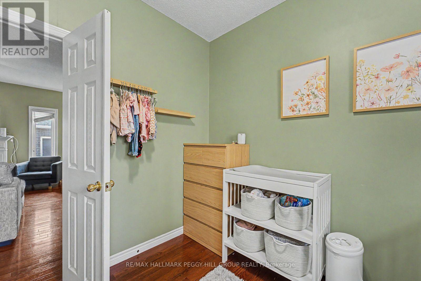 Upper - 65 Jessica Drive, Barrie (Painswick South), Ontario  L4N 5T3 - Photo 11 - S13727140