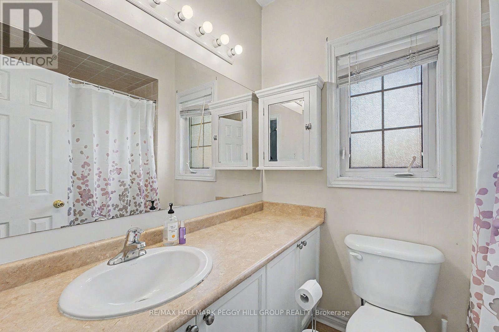 Upper - 65 Jessica Drive, Barrie (Painswick South), Ontario  L4N 5T3 - Photo 9 - S13727140