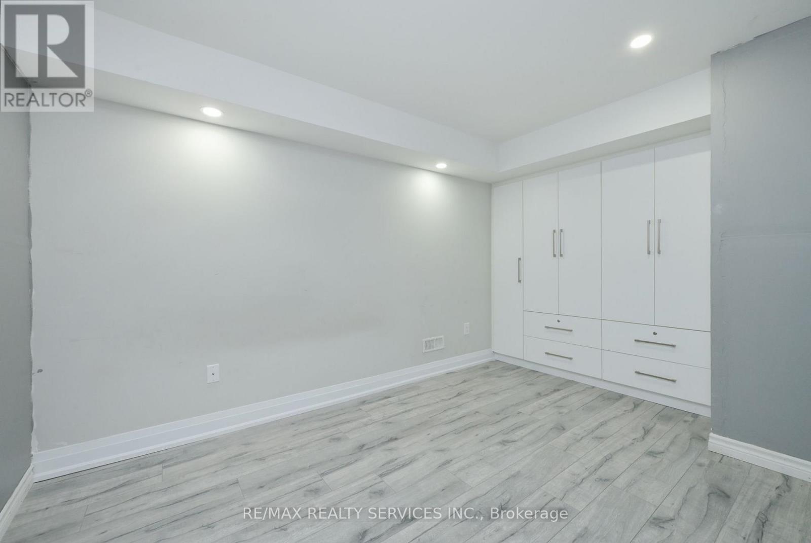 64 Maple Cider Street, Caledon, Ontario  L7C 4B8 - Photo 31 - W13727126