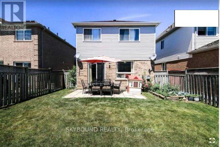 Upper - 24 Larkspur Road, Brampton, Ontario  L6R 2T6 - Photo 12 - W13727138