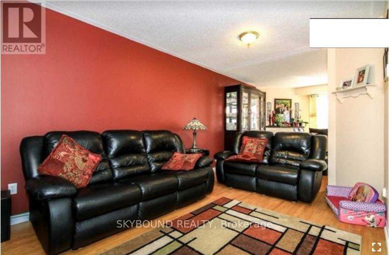 Upper - 24 Larkspur Road, Brampton, Ontario  L6R 2T6 - Photo 2 - W13727138