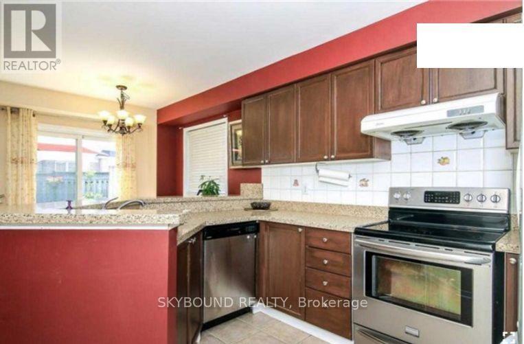 Upper - 24 Larkspur Road, Brampton, Ontario  L6R 2T6 - Photo 4 - W13727138