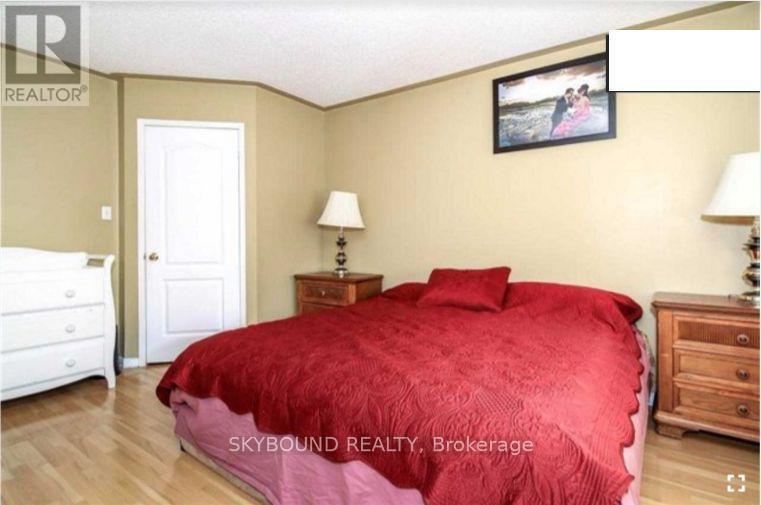 Upper - 24 Larkspur Road, Brampton, Ontario  L6R 2T6 - Photo 7 - W13727138