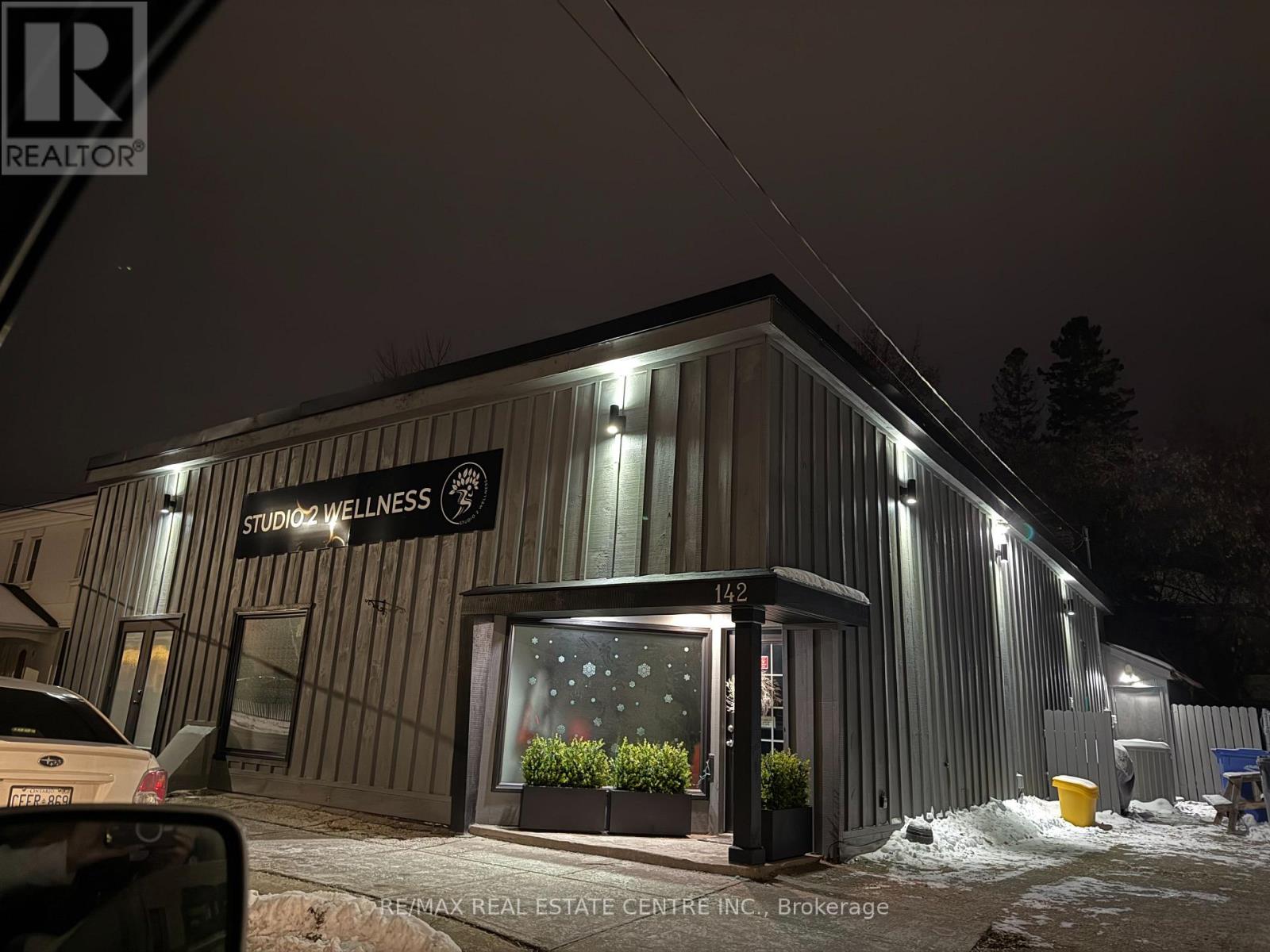 142 Mill Street, Halton Hills, Ontario  L7G 2C1 - Photo 3 - W13727150