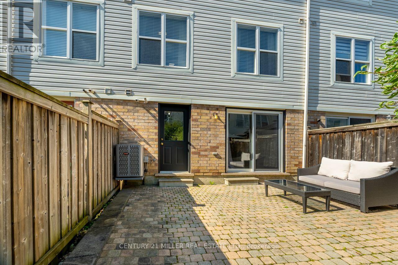 69 Seed House Lane, Halton Hills, Ontario  L7G 6K4 - Photo 24 - W13727176