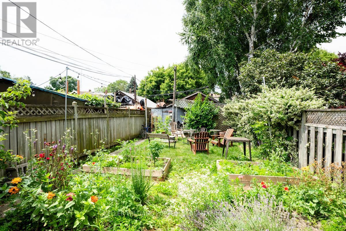 Main Fl - 184 Franklin Avenue, Toronto, Ontario  M6P 3Y8 - Photo 2 - W13727270