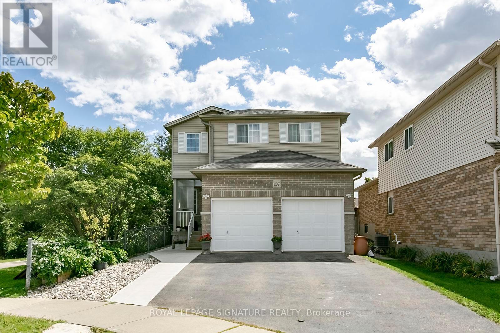 107 GLENCLIFFE COURT, Kitchener, Ontario