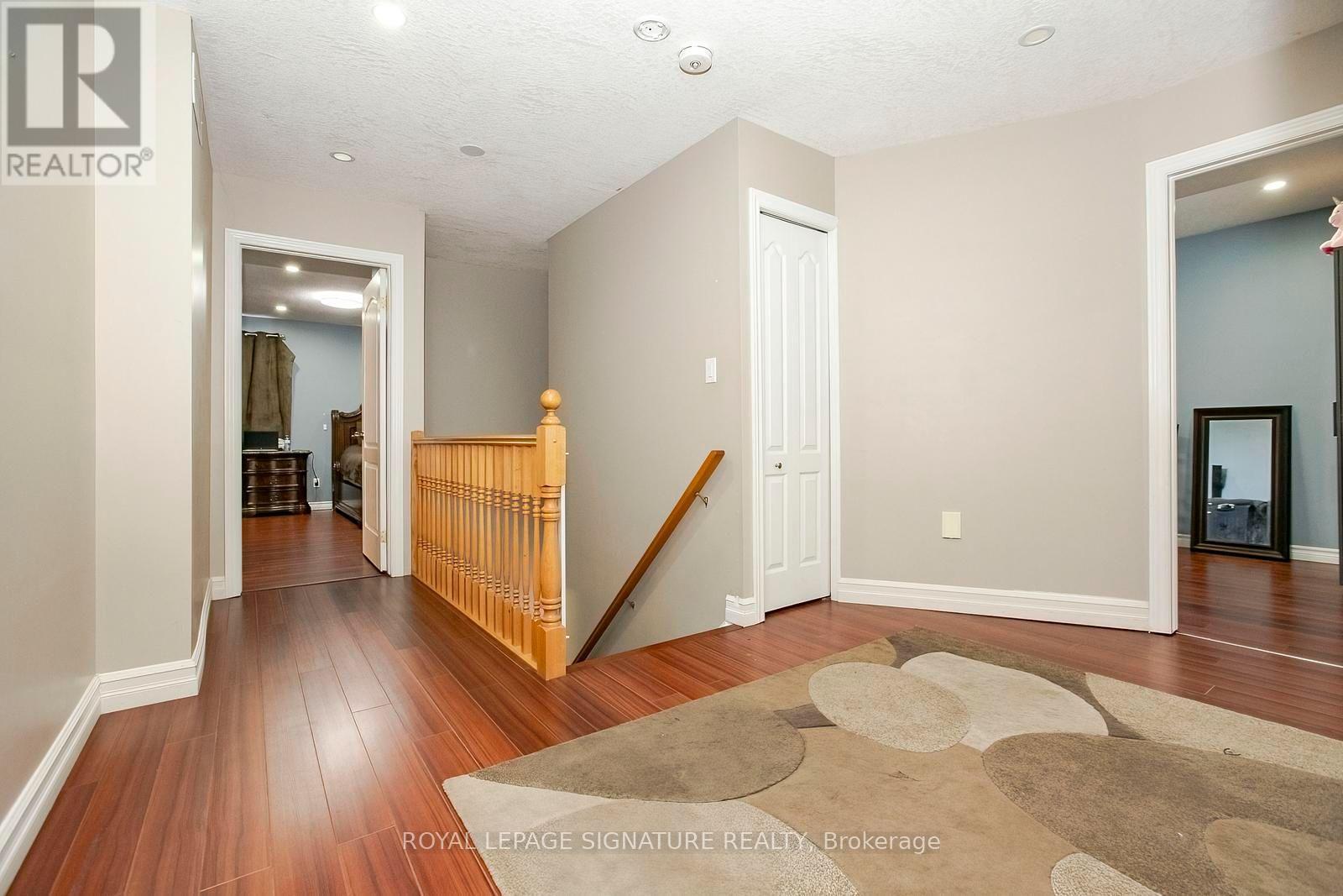 107 Glencliffe Court, Kitchener, Ontario  N2B 3X1 - Photo 19 - X13727208