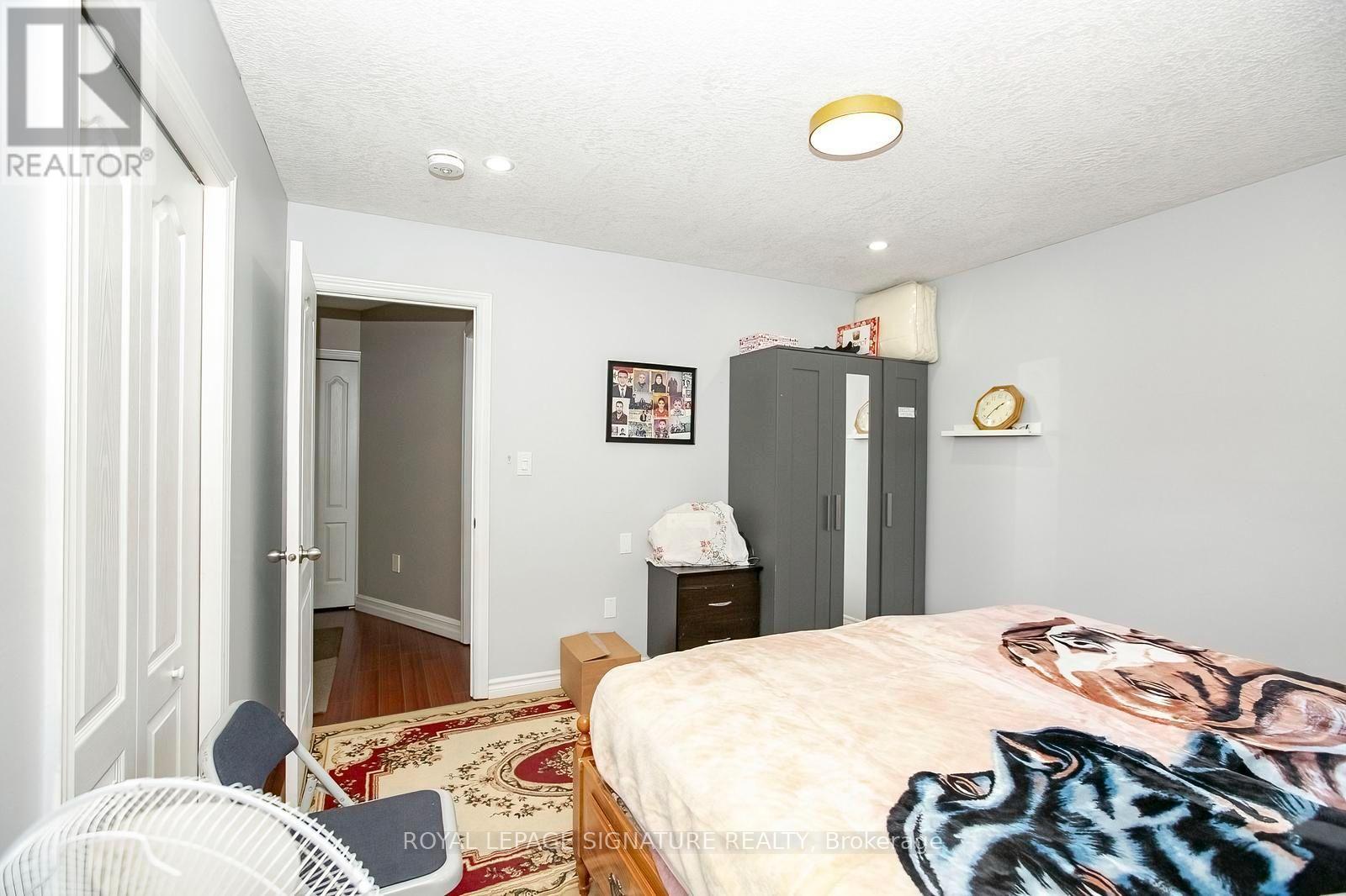 107 Glencliffe Court, Kitchener, Ontario  N2B 3X1 - Photo 29 - X13727208