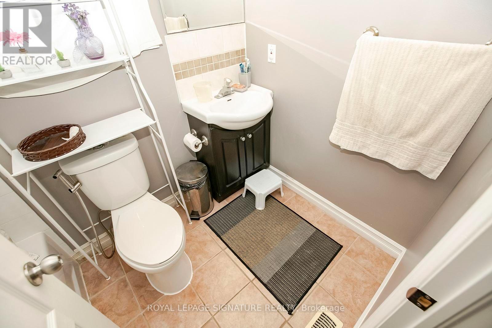 107 Glencliffe Court, Kitchener, Ontario  N2B 3X1 - Photo 33 - X13727208