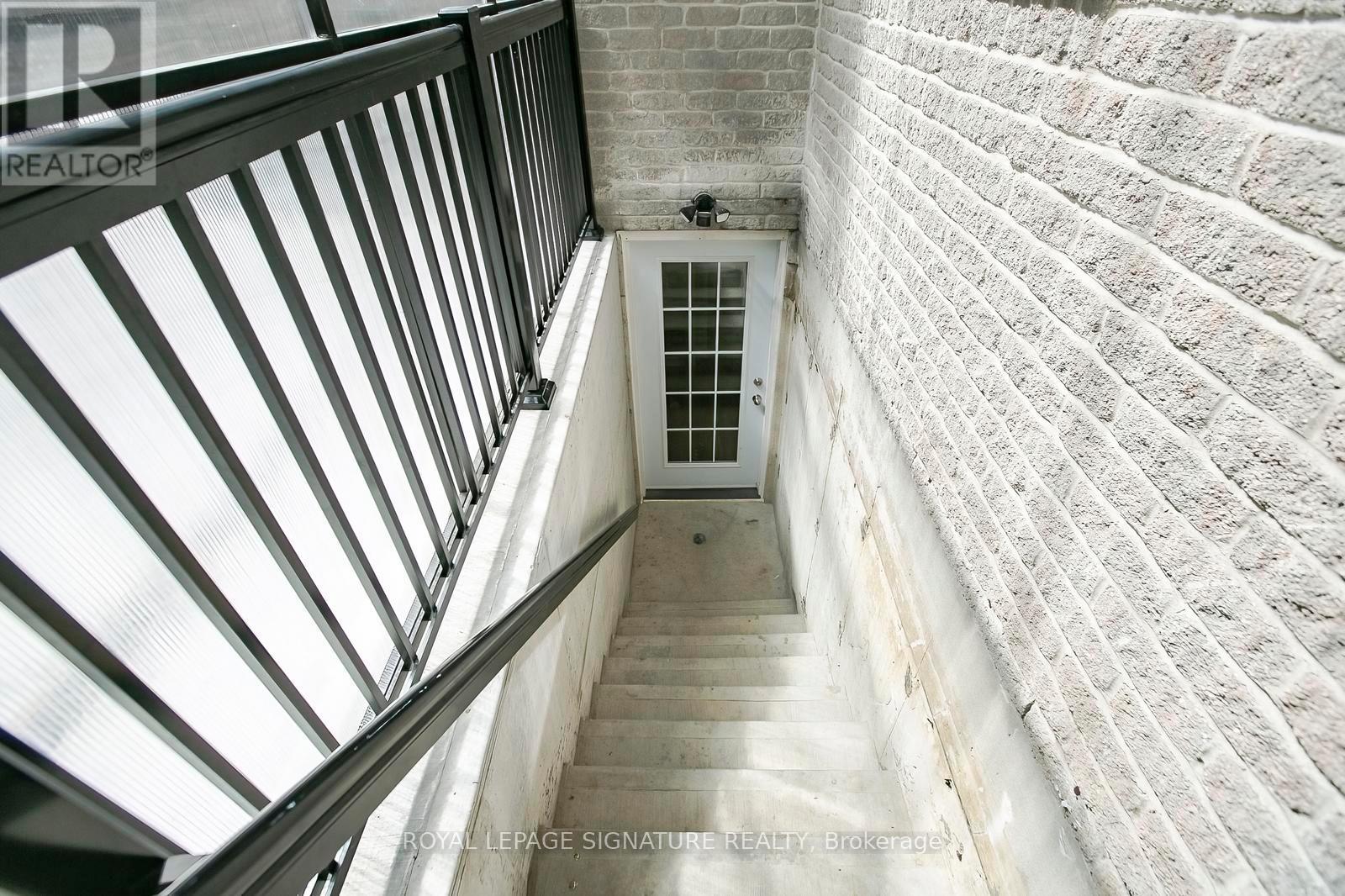 107 Glencliffe Court, Kitchener, Ontario  N2B 3X1 - Photo 49 - X13727208
