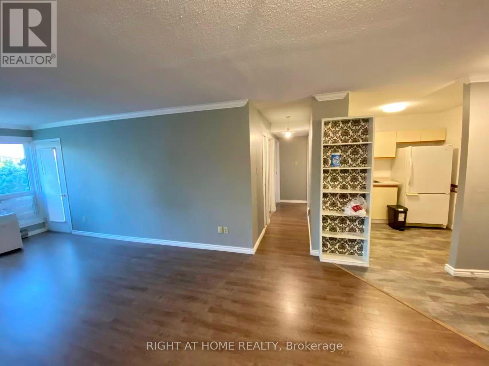 318 - 5 Jacksway Crescent, London North, Ontario  N5X 3T6 - Photo 2 - X13727306