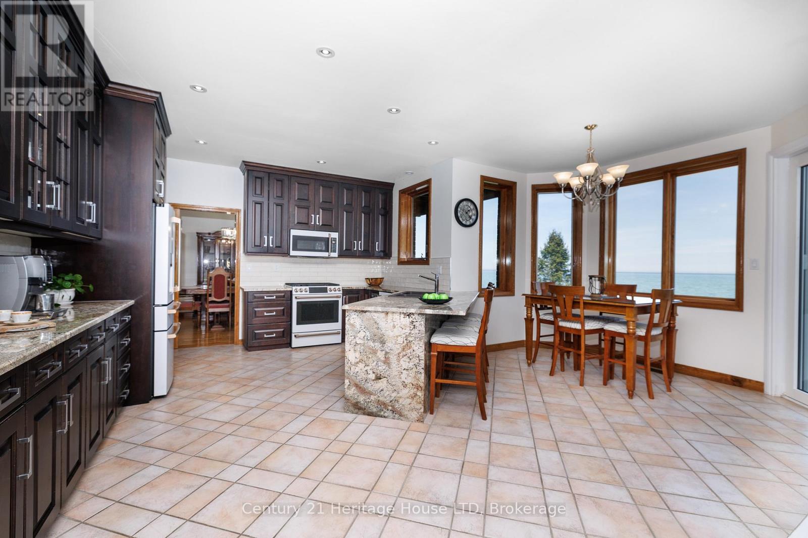 6 Jacob's Landing, Grimsby, Ontario  L3M 5G7 - Photo 11 - X13544166