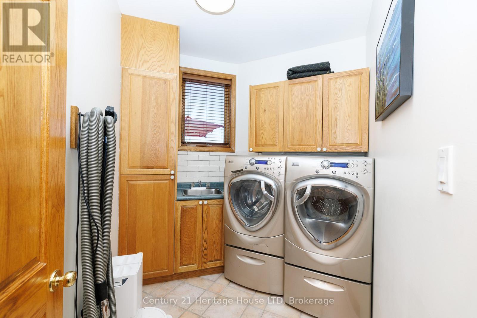 6 Jacob's Landing, Grimsby, Ontario  L3M 5G7 - Photo 17 - X13544166