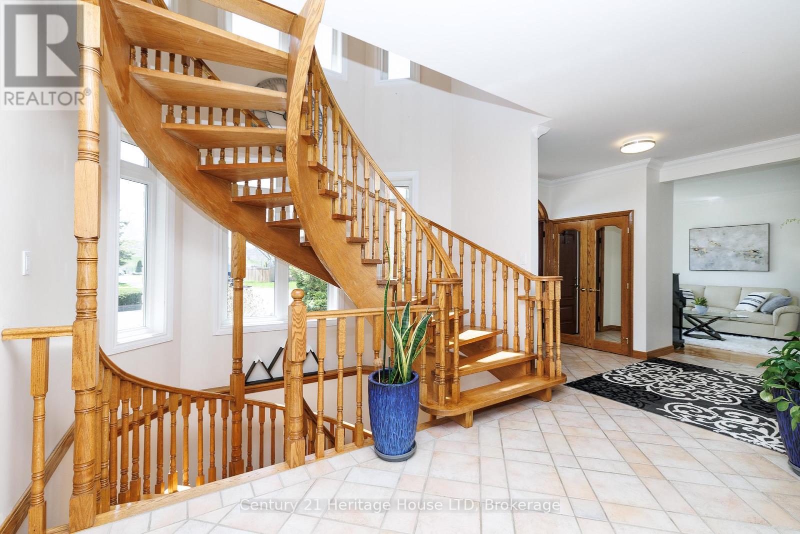 6 Jacob's Landing, Grimsby, Ontario  L3M 5G7 - Photo 14 - X13544166