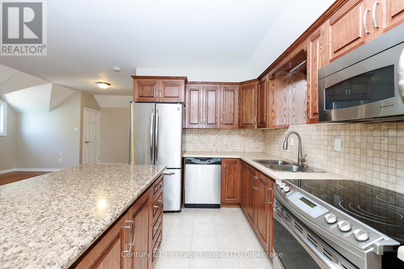 6 Jacob's Landing, Grimsby, Ontario  L3M 5G7 - Photo 35 - X13544166