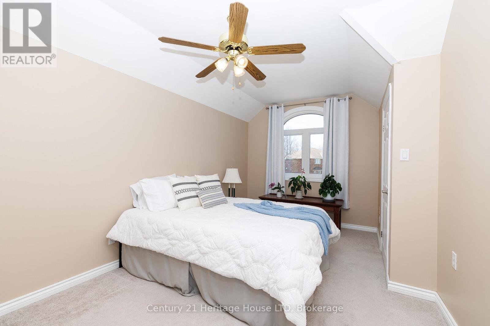 6 Jacob's Landing, Grimsby, Ontario  L3M 5G7 - Photo 36 - X13544166
