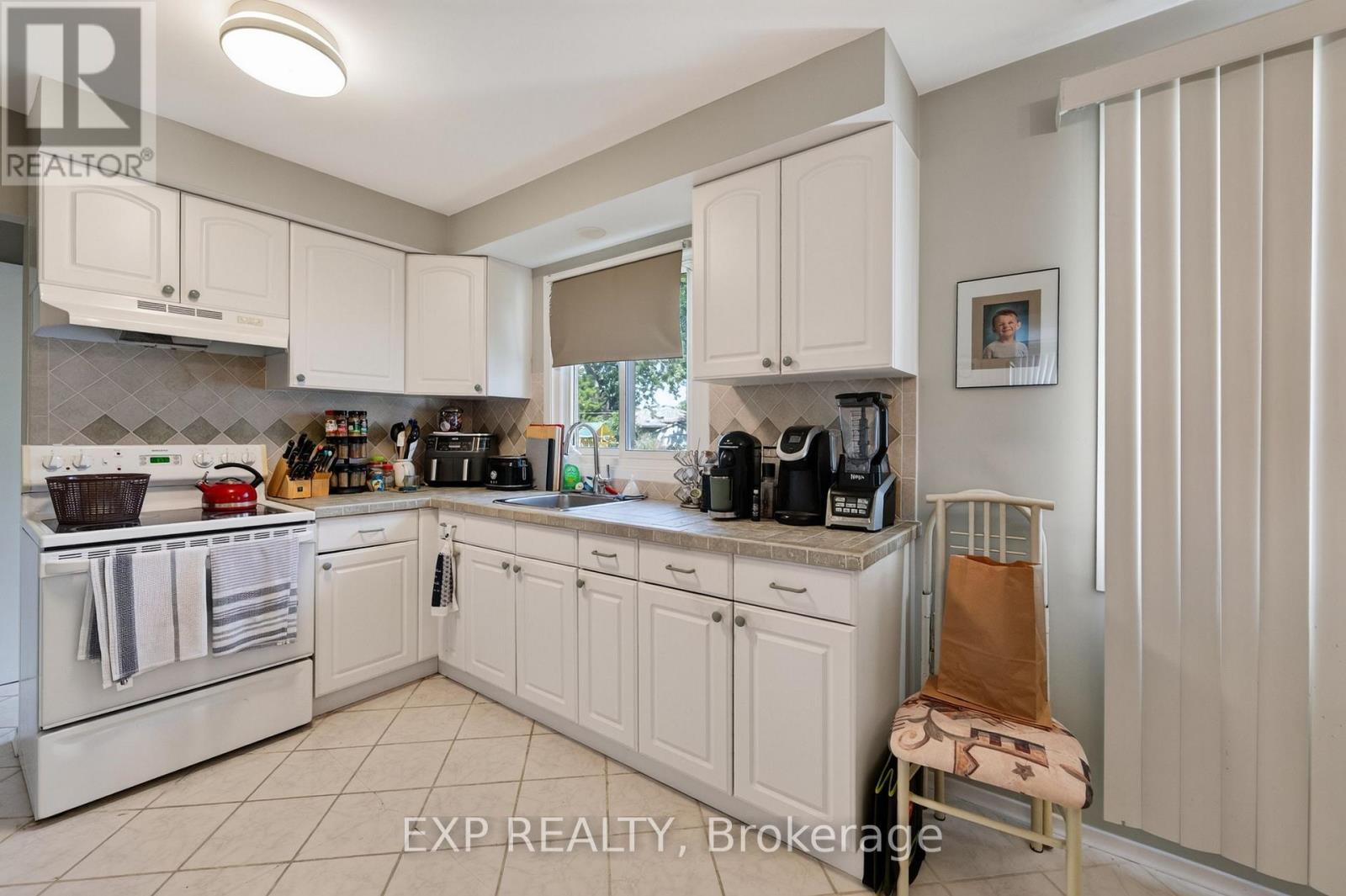 7040 Warden Avenue, Niagara Falls, Ontario  L2G 5P5 - Photo 15 - X13727348