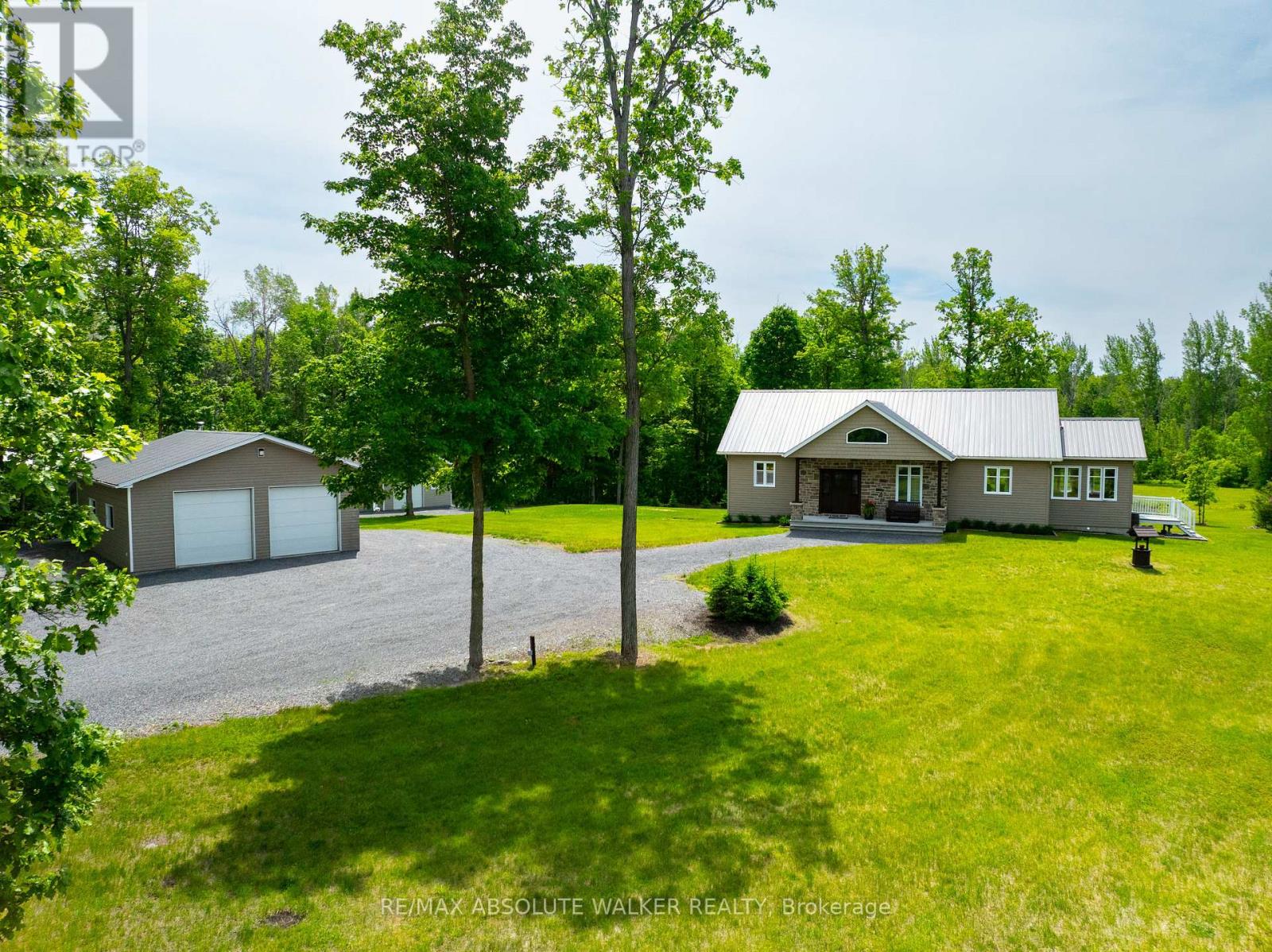 18668 KENYON CONCESSION 2 ROAD, North Glengarry, Ontario