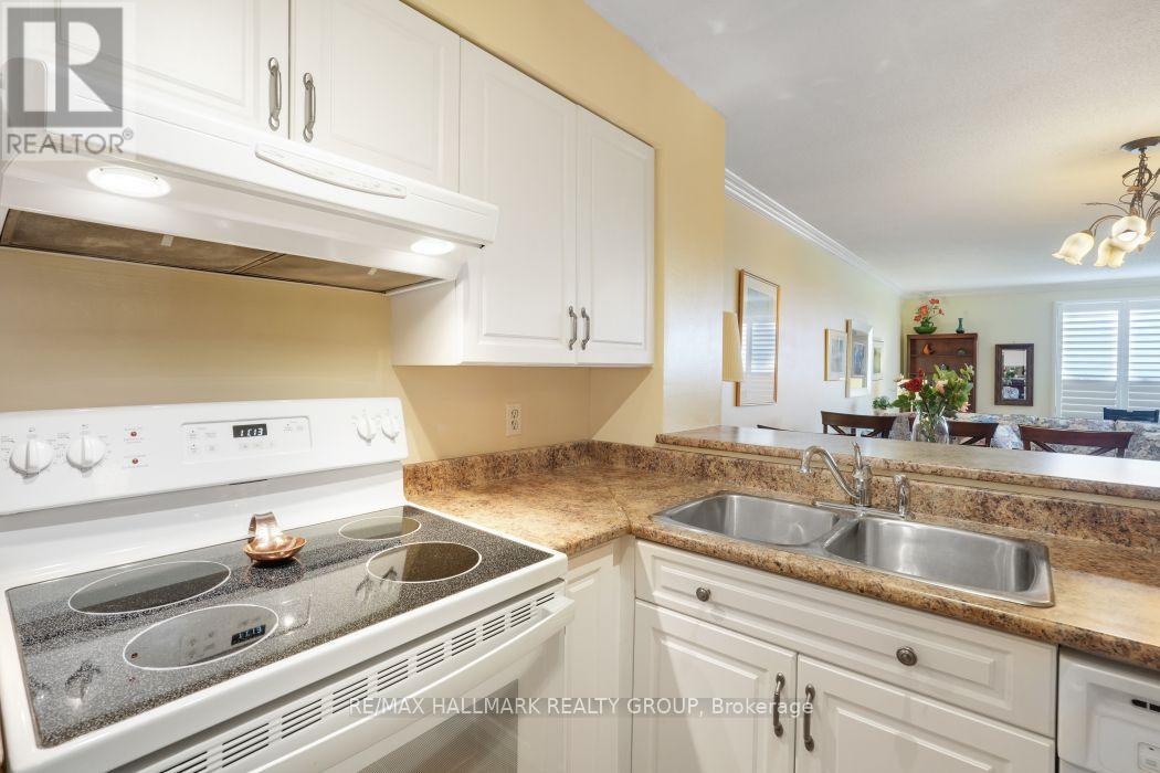 1006 - 545 St Laurent Boulevard, Ottawa, Ontario  K1K 4H9 - Photo 11 - X13727366