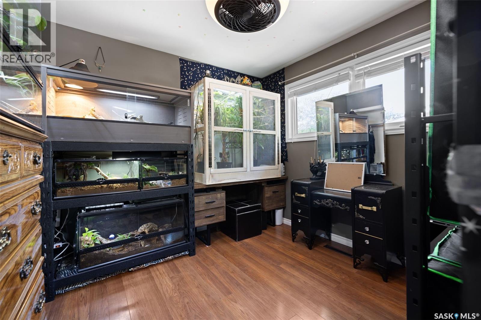520 Montague Street, Regina, Saskatchewan  S4R 3W5 - Photo 8 - SK047030