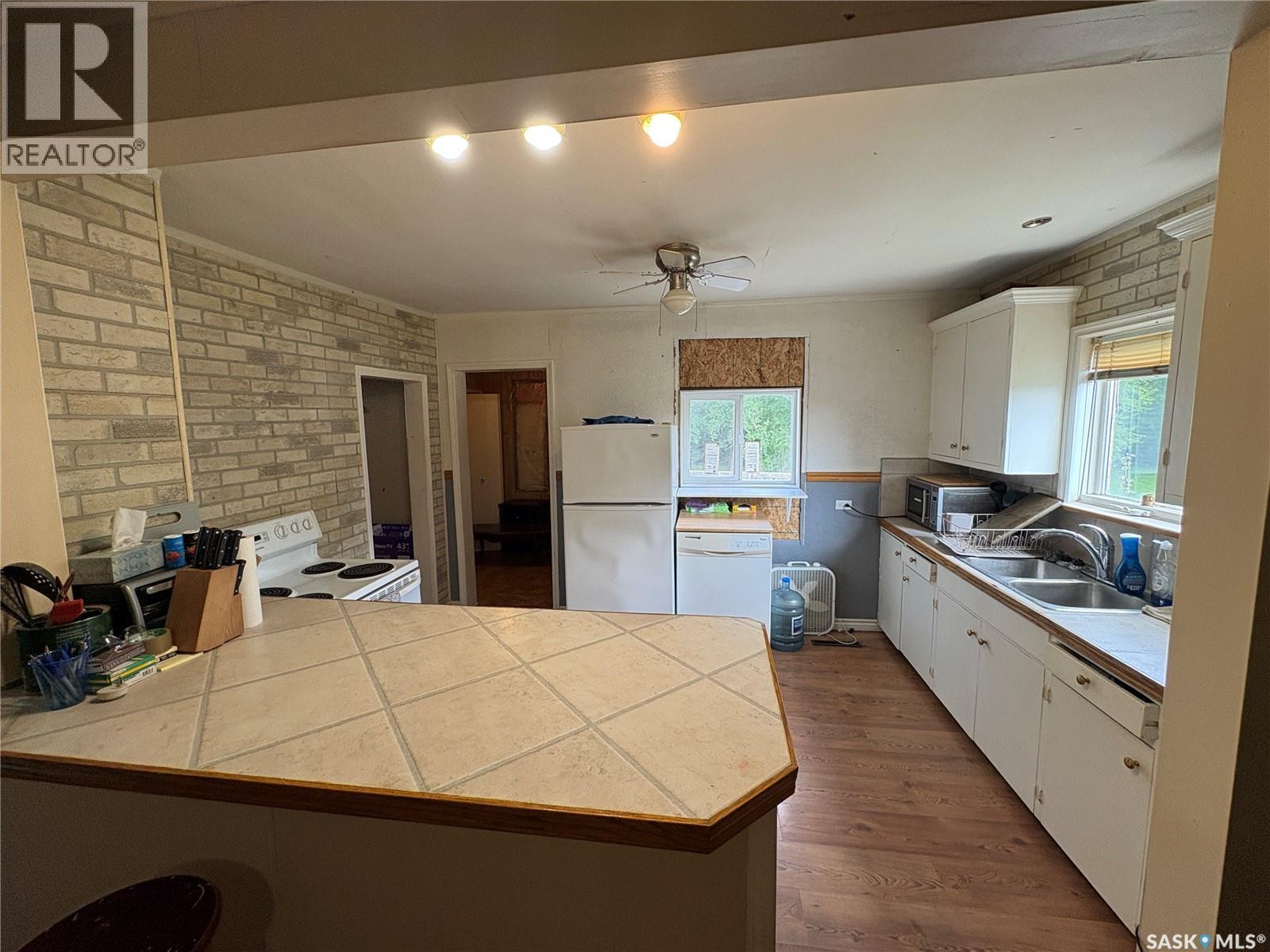 408 1st Avenue, Spy Hill, Saskatchewan  S0A 3W0 - Photo 6 - SK046678
