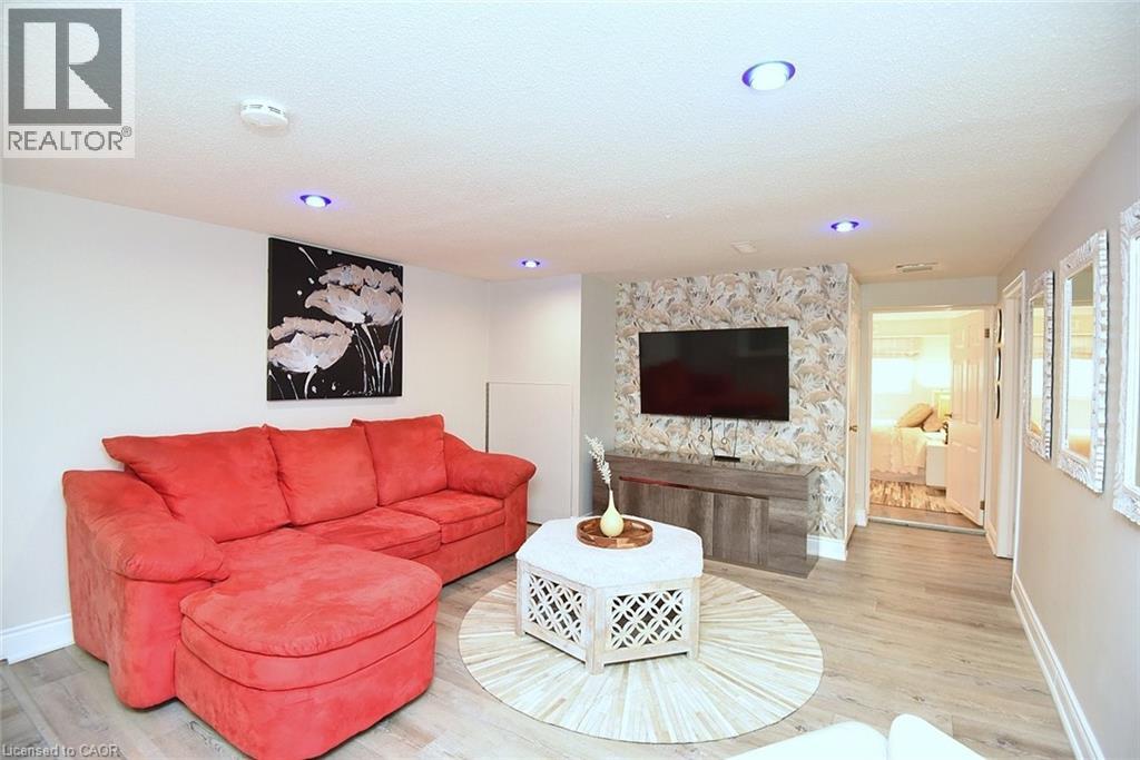 4299 Lakeshore Road, Burlington, Ontario  L7L 1A7 - Photo 29 - 40845190