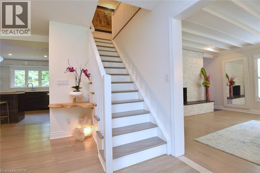 4299 Lakeshore Road, Burlington, Ontario  L7L 1A7 - Photo 17 - 40845190