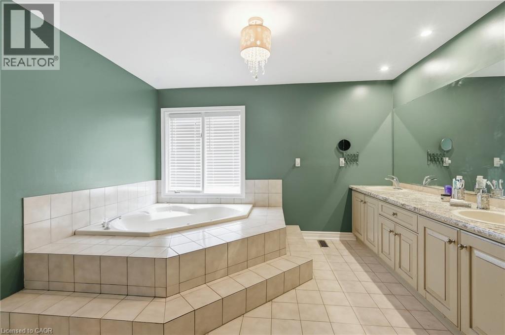 55 Woodside Square, Pelham, Ontario  L0S 1E4 - Photo 28 - 40849276